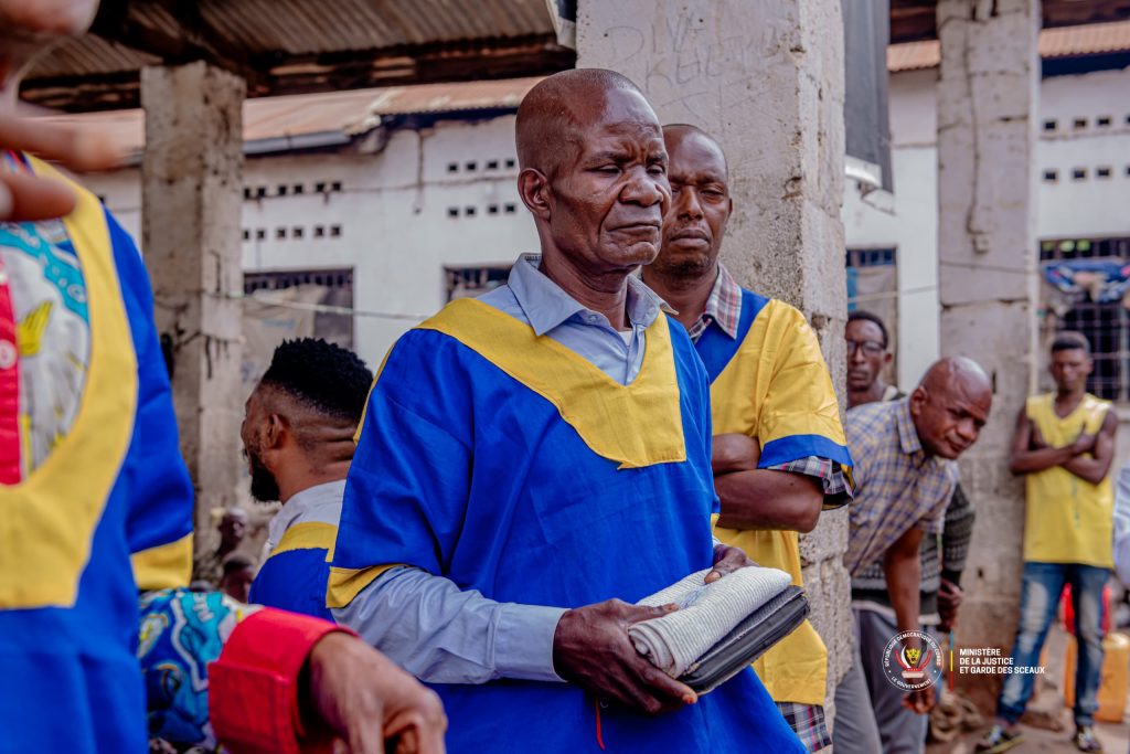 Le Ministre d'État Guillaume Ngefa inspecte la prison Mu-Tshimanu de Mbujimayi au Kasai Oriental 
