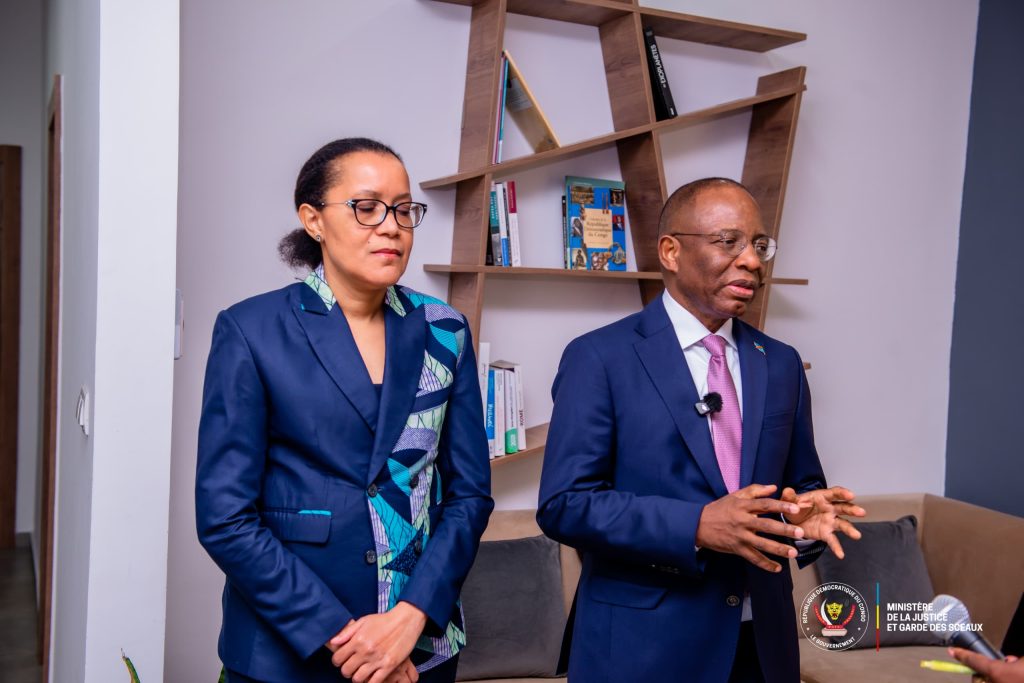 Séance de travail Ministre de la Justice Guillaume Ngefa et son collègue de l'Enseignement Raisa Malu au sujet de la violence dans les milieux scolaires