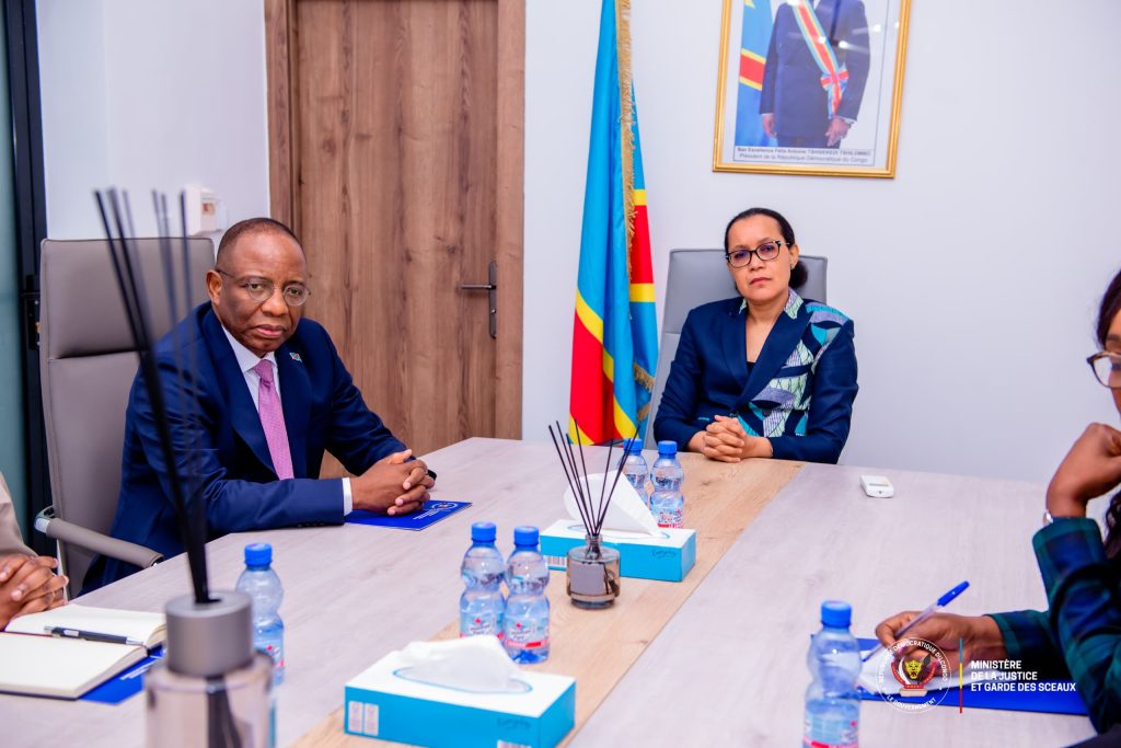 Séance de travail Ministre de la Justice Guillaume Ngefa et son collègue de l'Enseignement Raisa Malu au sujet de la violence dans les milieux scolaires